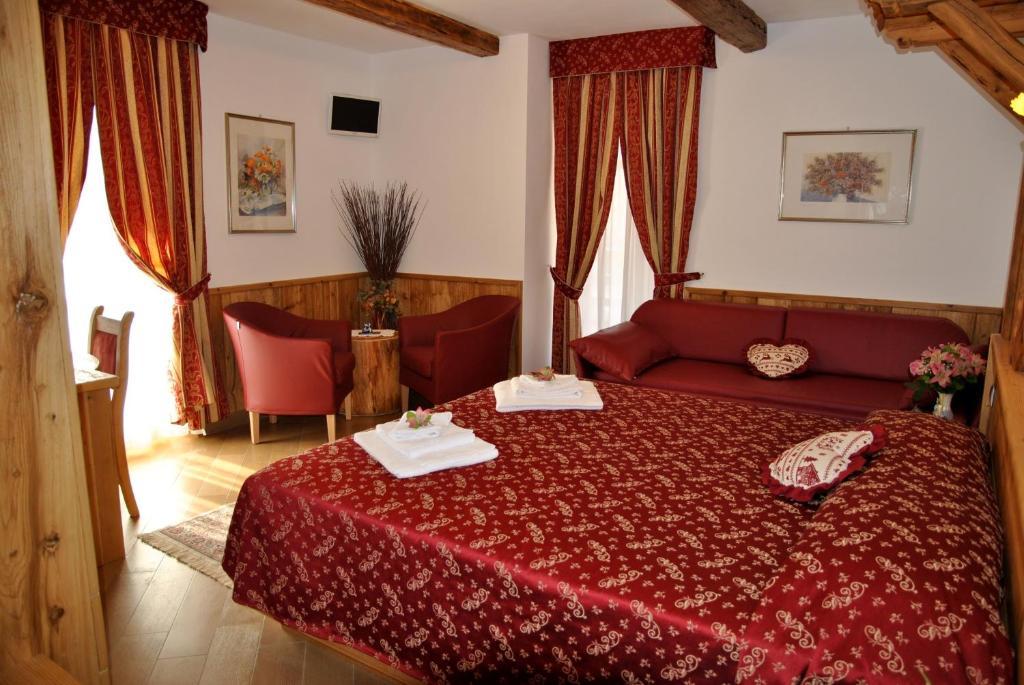 Hotel San Lorenzo San Lorenzo Dorsino Room photo